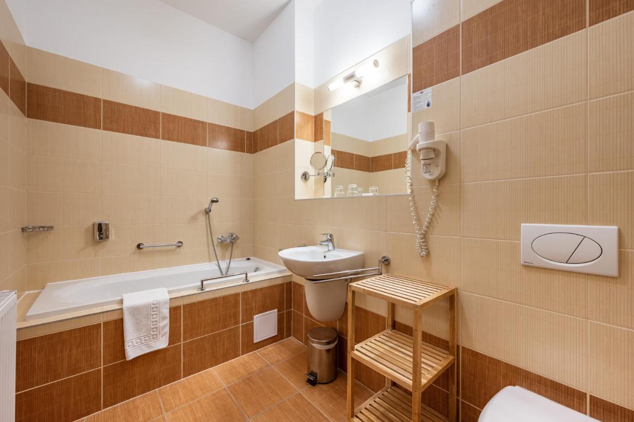 Hotel Studanka Rychnov nad Kneznou Extérieur photo