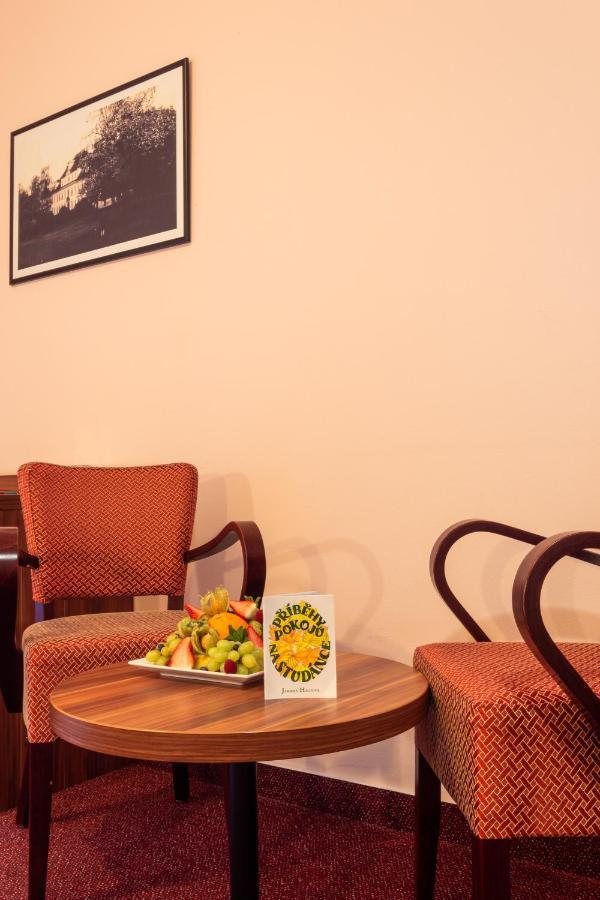 Hotel Studanka Rychnov nad Kneznou Extérieur photo