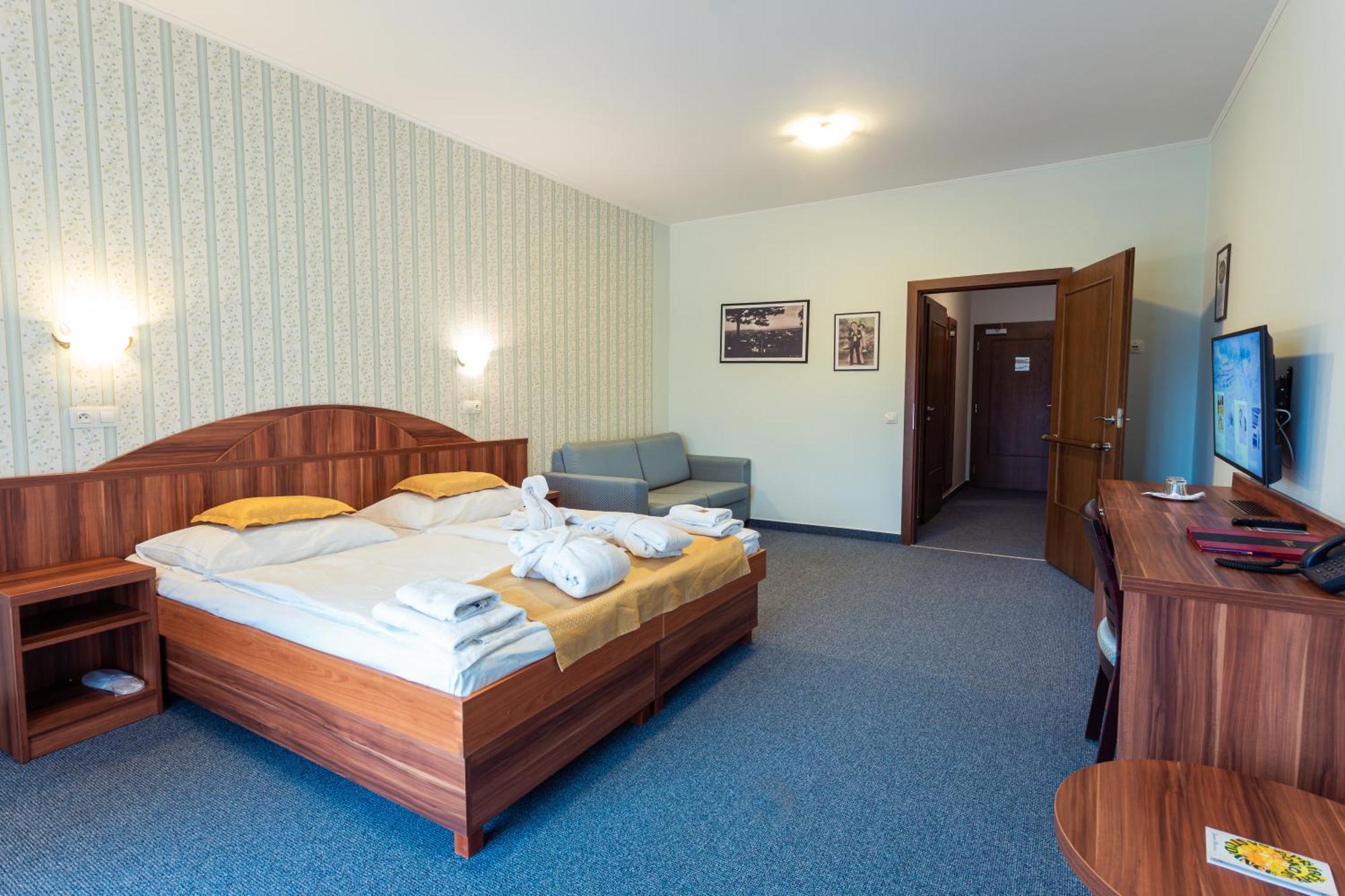 Hotel Studanka Rychnov nad Kneznou Extérieur photo